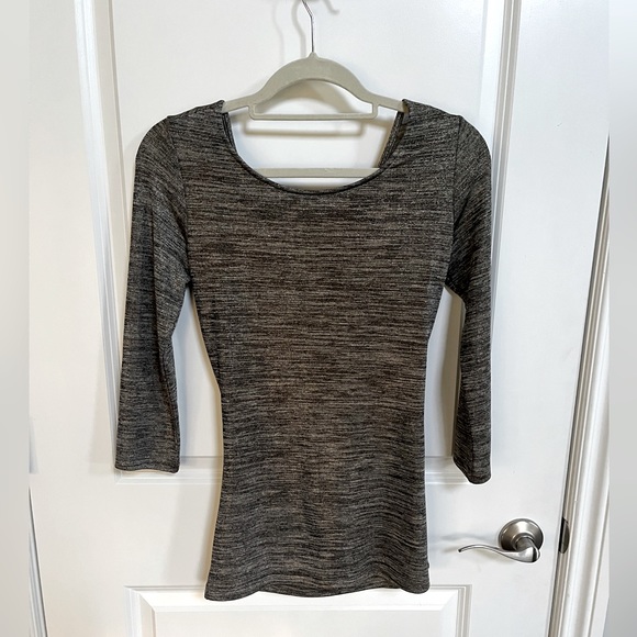 Guess Open Back Top - Picture 4 of 7